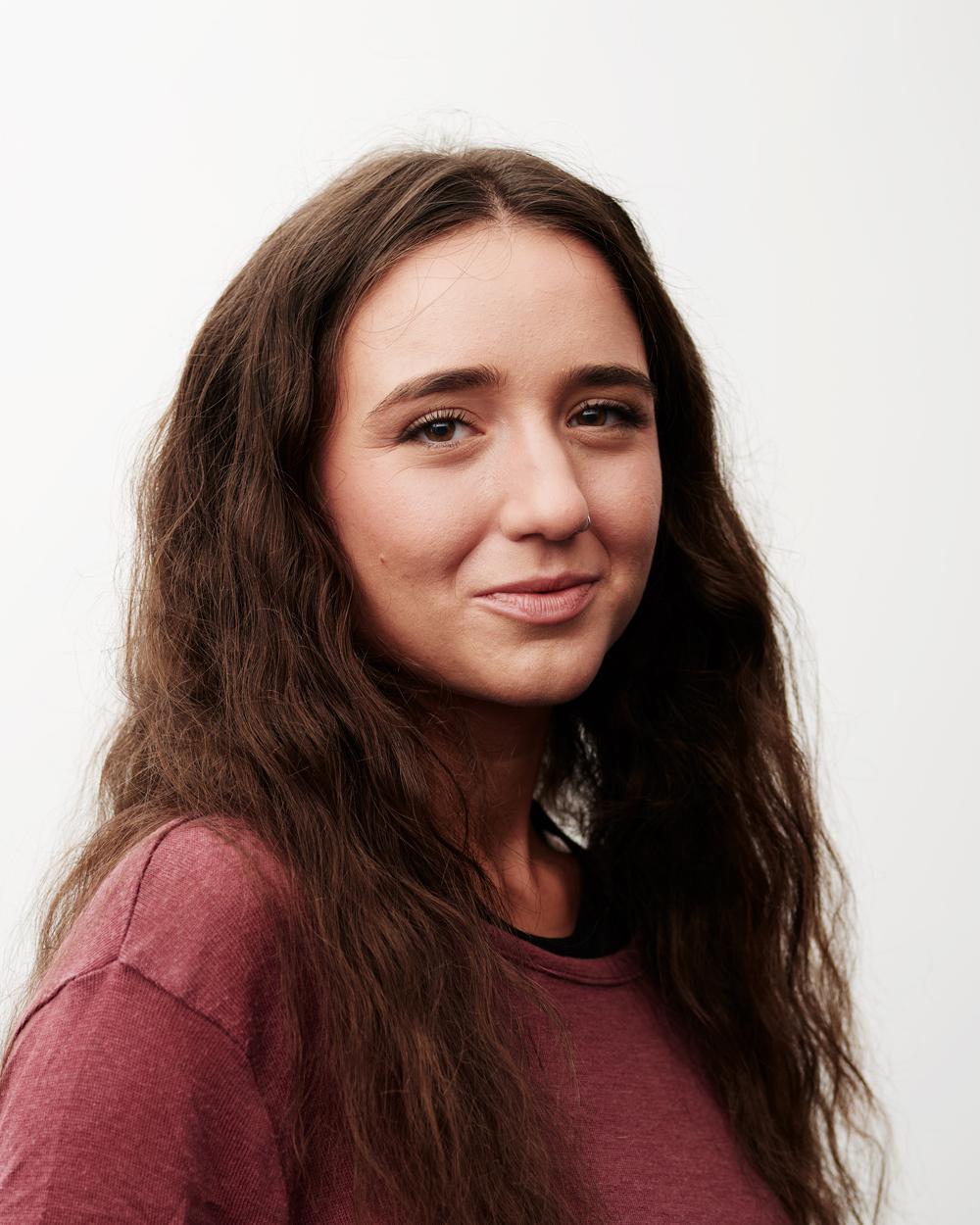 Porträttbild på dansaren Valentina Messieri.